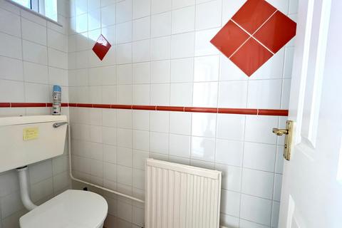4 bedroom terraced house to rent, Marypole Walk, Stoke Hill, Exeter, EX4