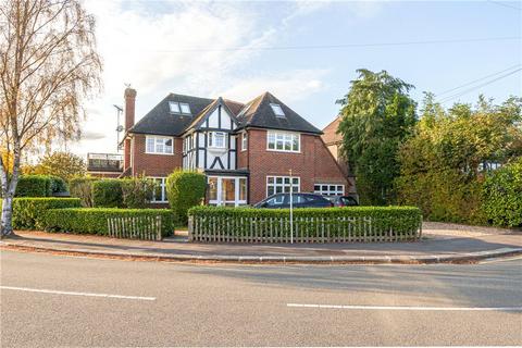 2 bedroom apartment for sale, West End Avenue, Pinner, Middlesex