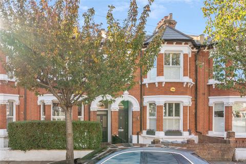 4 Capern Road, London, SW18 3EE