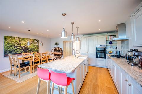 227 Melksham Road, Holt, Trowbridge, BA14 6QW