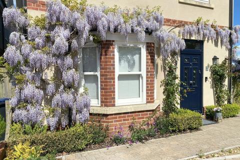 227 Melksham Road, Holt, Trowbridge, BA14 6QW