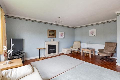 2 bedroom maisonette for sale, Sparrow Drive, Orpington