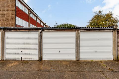 36 Sparrow Drive, Orpington, BR5 1RZ