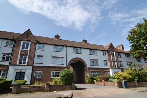 2 bedroom apartment to rent, Manor Court Manor Road, Middlesex