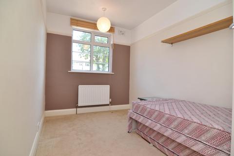 2 bedroom apartment to rent, Manor Court Manor Road, Middlesex