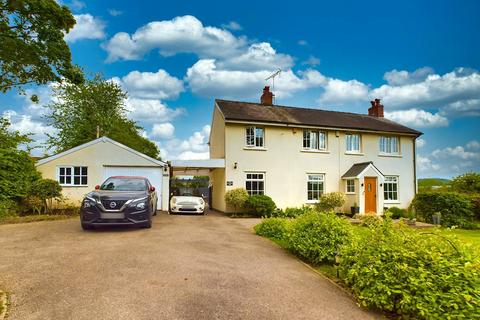 4 bedroom detached house to rent, Llanvihangel Gobion, Abergavenny, NP7