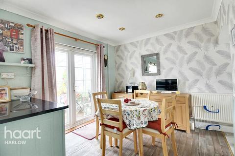 70 Cooks Spinney, Harlow, CM20 3BL