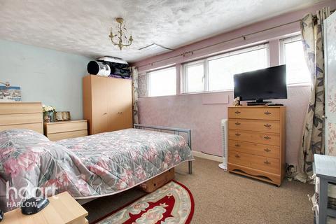 70 Cooks Spinney, Harlow, CM20 3BL