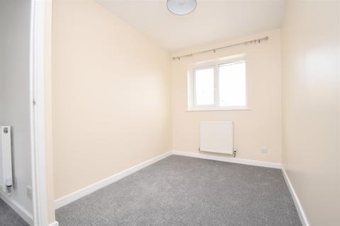 2 bedroom end of terrace house to rent, Tynemouth Road London SE18