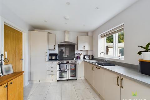 3 bedroom detached house for sale, Sandhurst Way, Nesscliffe, Shrewsbury