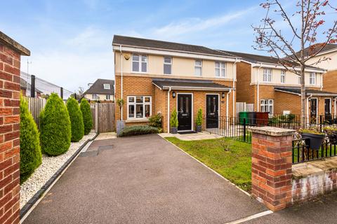 2 bedroom semi-detached house for sale, Elderburn Road, Manchester, Cheshire