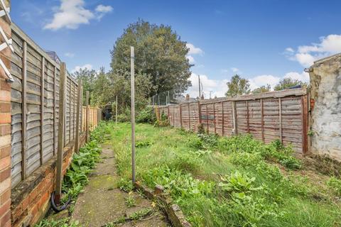 3 bedroom terraced house for sale, Reading,  Convenient for Palmer Park,  RG1