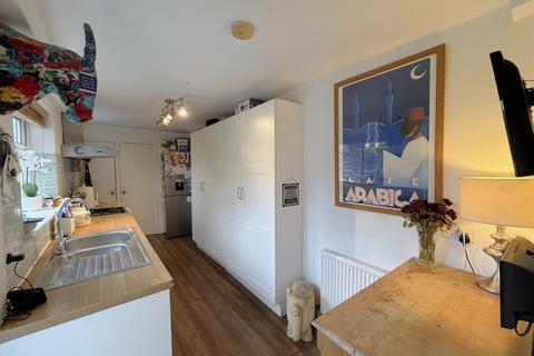 9 Hampton Street, Warwick, CV34 6HS