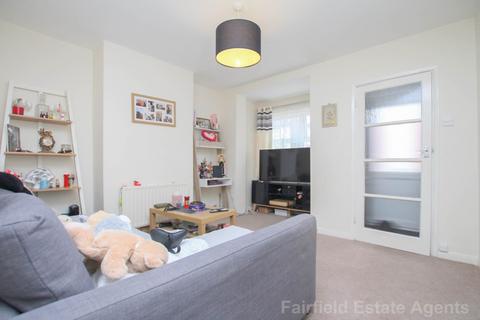 2 bedroom terraced house for sale, New Road, Croxley Green