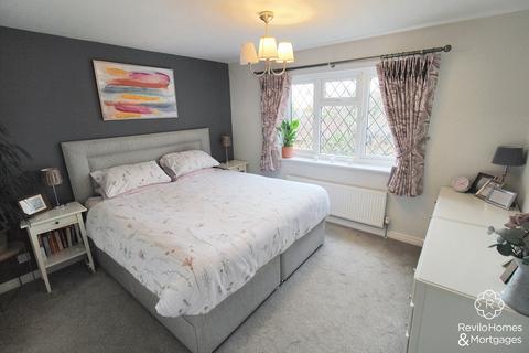 4 bedroom detached house for sale, Wood Hey Grove, Rochdale, OL12