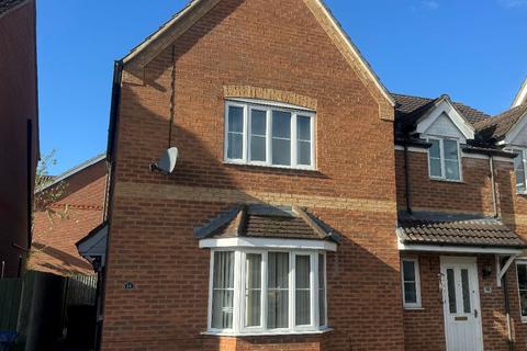 3 bedroom semi-detached house to rent, Parson Drove, Wisbech