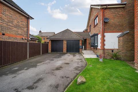 3 bedroom detached house for sale, Camberley,  Surrey,  GU15