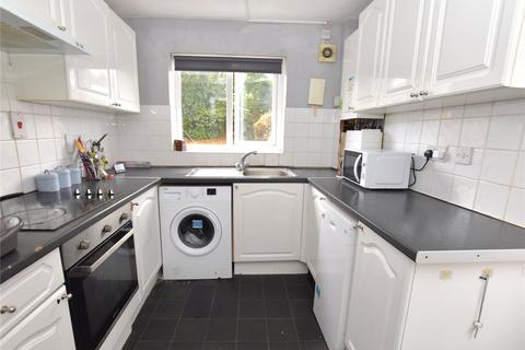 74 Eden Crescent, Leeds, LS4 2TR