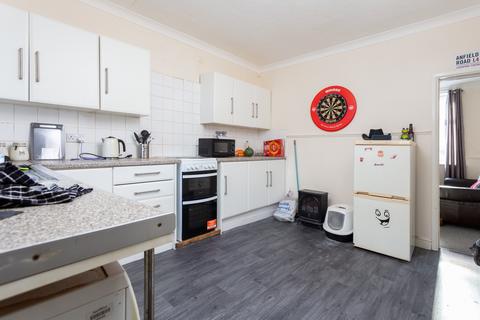 2 bedroom end of terrace house for sale, Summer Lane, Wombwell S73