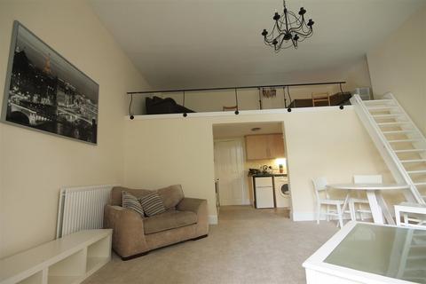 2 bedroom apartment to rent, Osborne Terrace, Jesmond