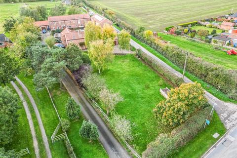 4 bedroom detached house for sale, The Stables, Station Road, Eastrington