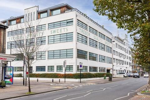 2 bedroom flat for sale, Vineyard Studios, Shaftesbury Road, London, E7 8PY