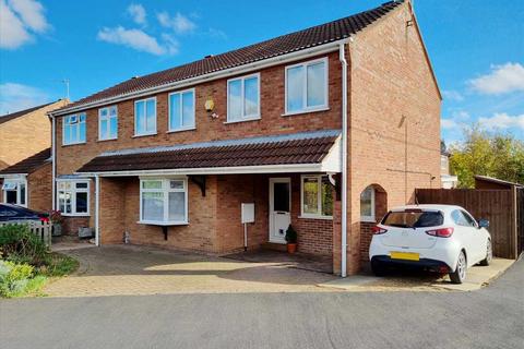 37 Ancaster Drive, Sleaford, NG34 7LY