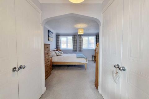 37 Ancaster Drive, Sleaford, NG34 7LY