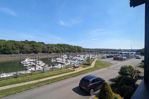 2 bedroom terraced house to rent, Gaddarn Reach, Neyland, Milford Haven