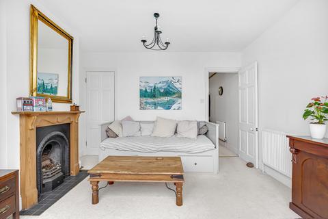 2 bedroom cottage for sale, St. James's Cottages, Richmond, TW9