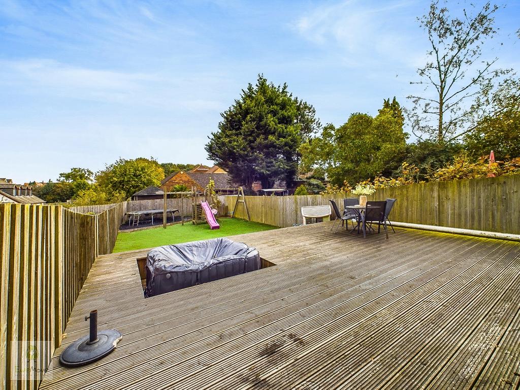 Terrace Onto Rear Garden