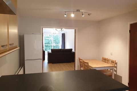 2 bedroom apartment to rent, Brandling Court, Jesmond