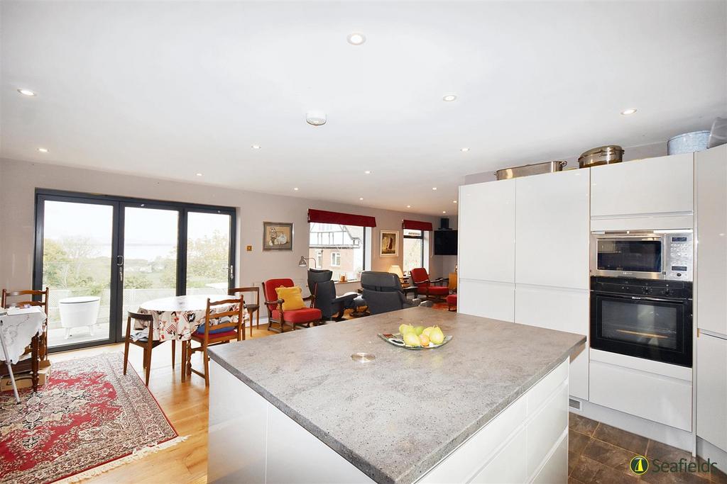 1st Floor Open Plan Kitchen Living