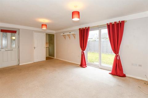 1 bedroom flat for sale, Swallow Drive, Trowbridge