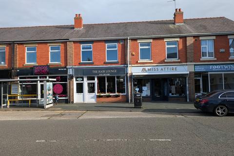 Whitby Road, Whitby, Ellesmere Port, Cheshire. CH65