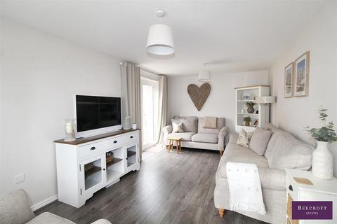 14 Mitchells Avenue, Wombwell, Barnsley, S73 8GB