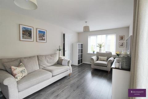14 Mitchells Avenue, Wombwell, Barnsley, S73 8GB