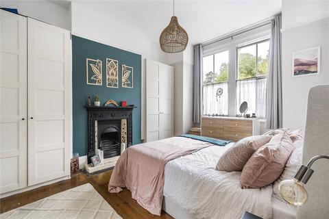 21 Oaksford Avenue, London, SE26 6AR