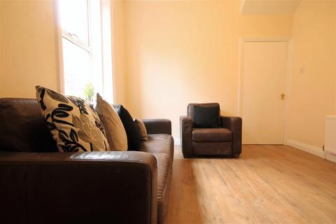 2 bedroom flat to rent, Grosvenor Place, Jesmond