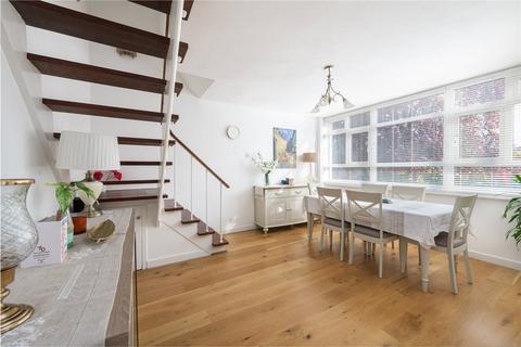 3 bedroom apartment for sale, Kersfield Road, London SW15