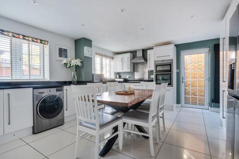 undefined, Tanner Close, Bristol BS30