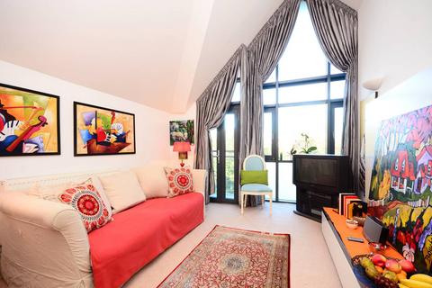 2 bedroom flat to rent, Putney Bridge Road, Putney, London, SW18