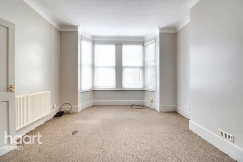 2 bedroom flat for sale, Coventry Road, Ilford