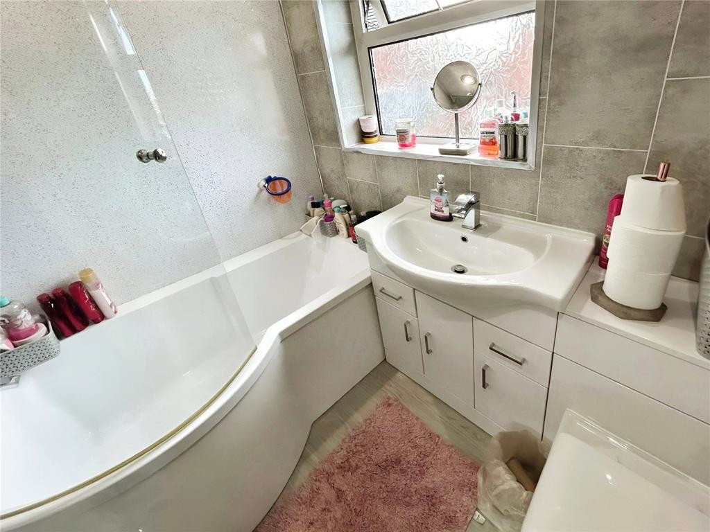 Bathroom W/C