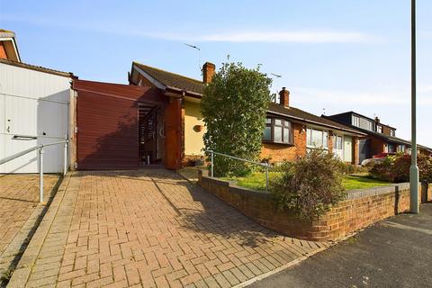 2 bedroom bungalow for sale, Arundel Close, Tuffley, Gloucester, Gloucestershire, GL4