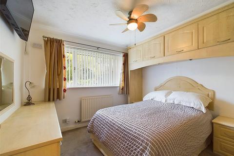 27 Arundel Close, Tuffley, Gloucester, GL4 0TW