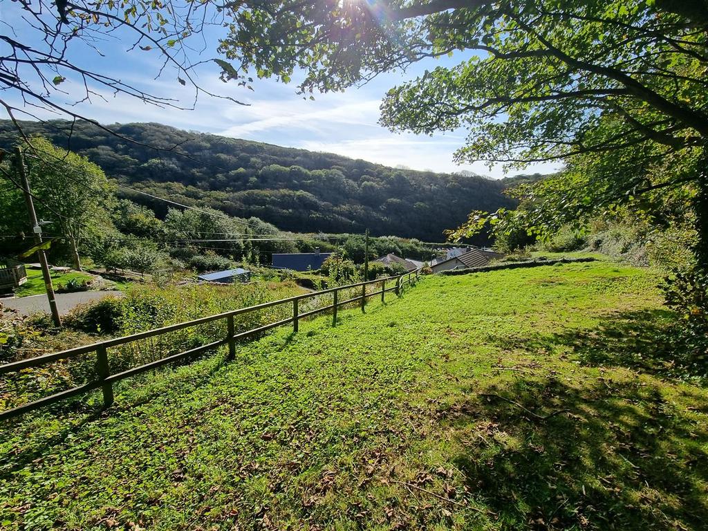 Garden &amp; View