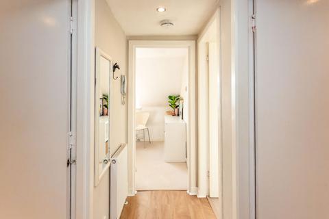 4/21 North Leith Mill, Edinburgh, EH6 6JY