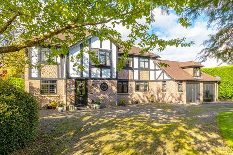 5 bedroom detached house for sale, Thornbury Paddock, Aydon Road, Corbridge, Northumberland