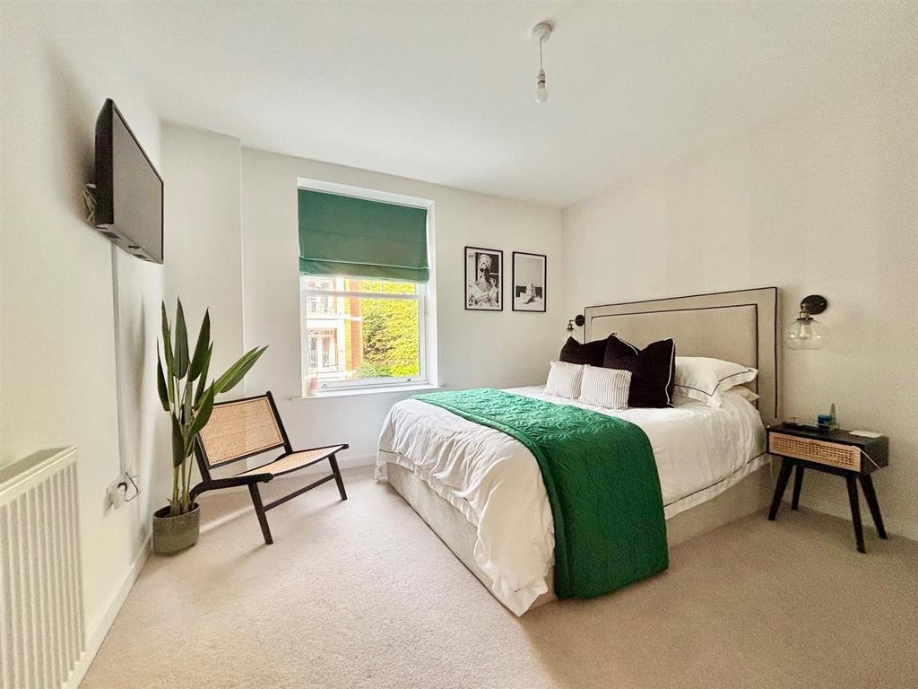 BED1a.jpg